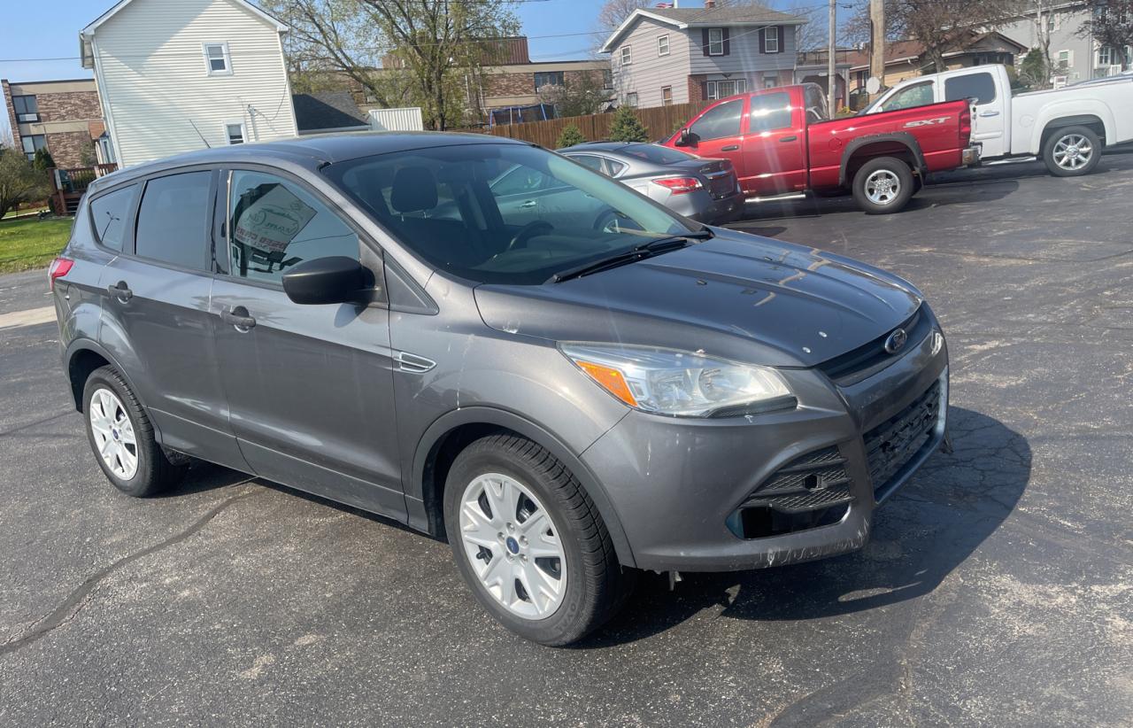 FORD ESCAPE S 2014 con VIN 1FMCU0F76EUB69750 - Foto de la subasta