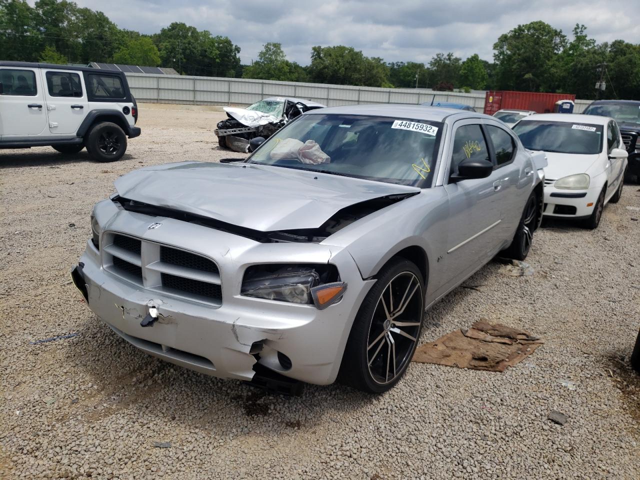 Photo 2 from auction – 2008 DODGE CHARGER with VIN 2B3KA43G18H286164