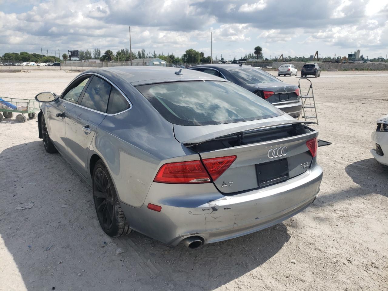 Photo 3 from auction – 2013 AUDI A7 PREMIUM with VIN WAUYGAFC6DN057251