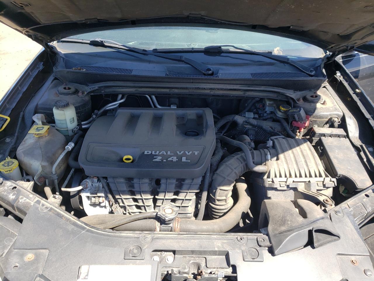 Photo 7 from auction – 2013 CHRYSLER 200 TOURIN with VIN 1C3CCBBB8DN500628