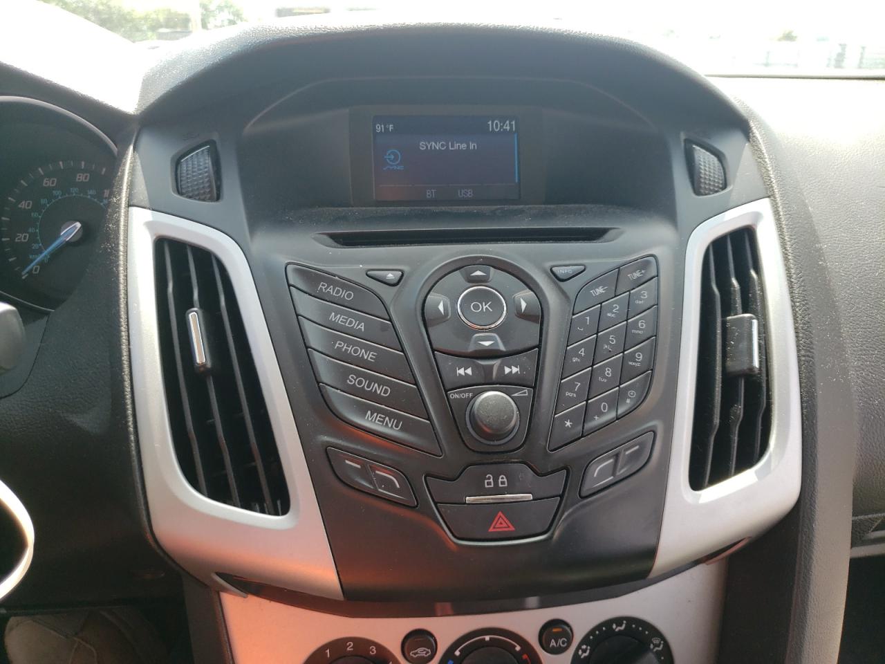 Photo 9 from auction – 2014 FORD FOCUS SE with VIN 1FADP3F23EL338656