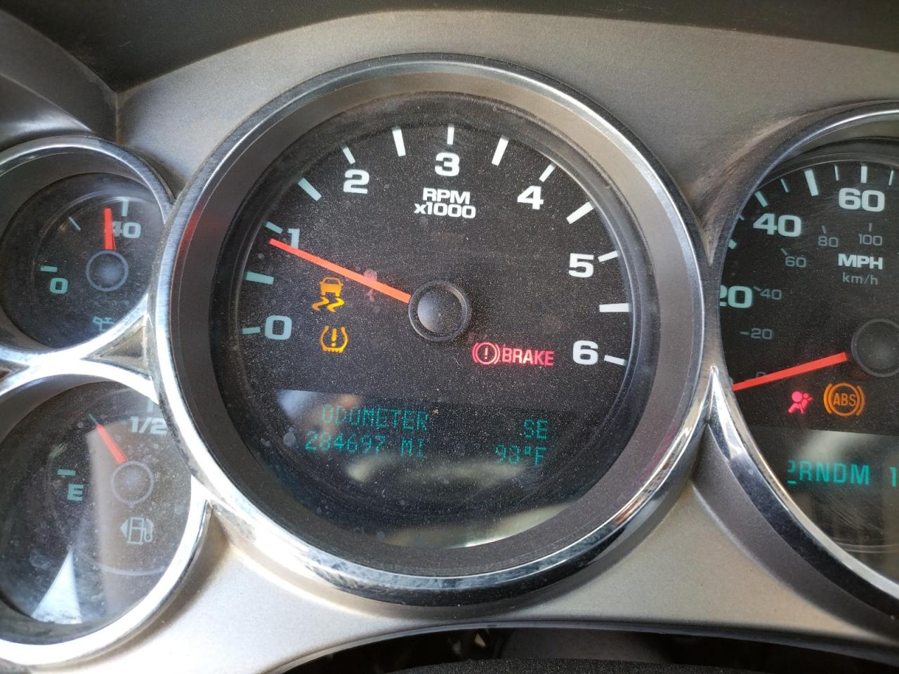 Photo 8 from auction – 2014 CHEVROLET SILVERADO with VIN 1GC1KXCG3EF166551