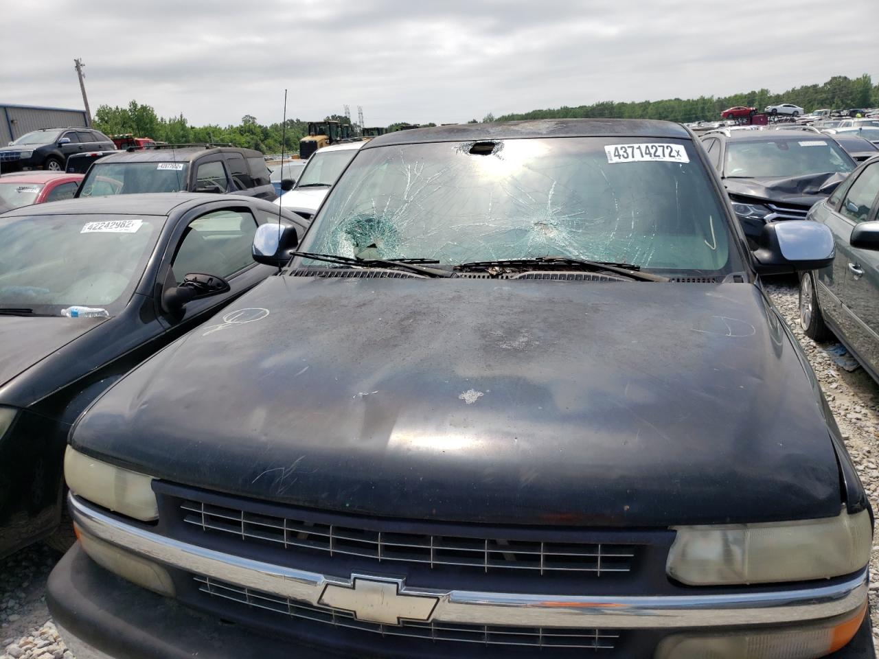 Photo 9 from auction – 2001 CHEVROLET SILVERADO with VIN 1GCEC19T61Z178248