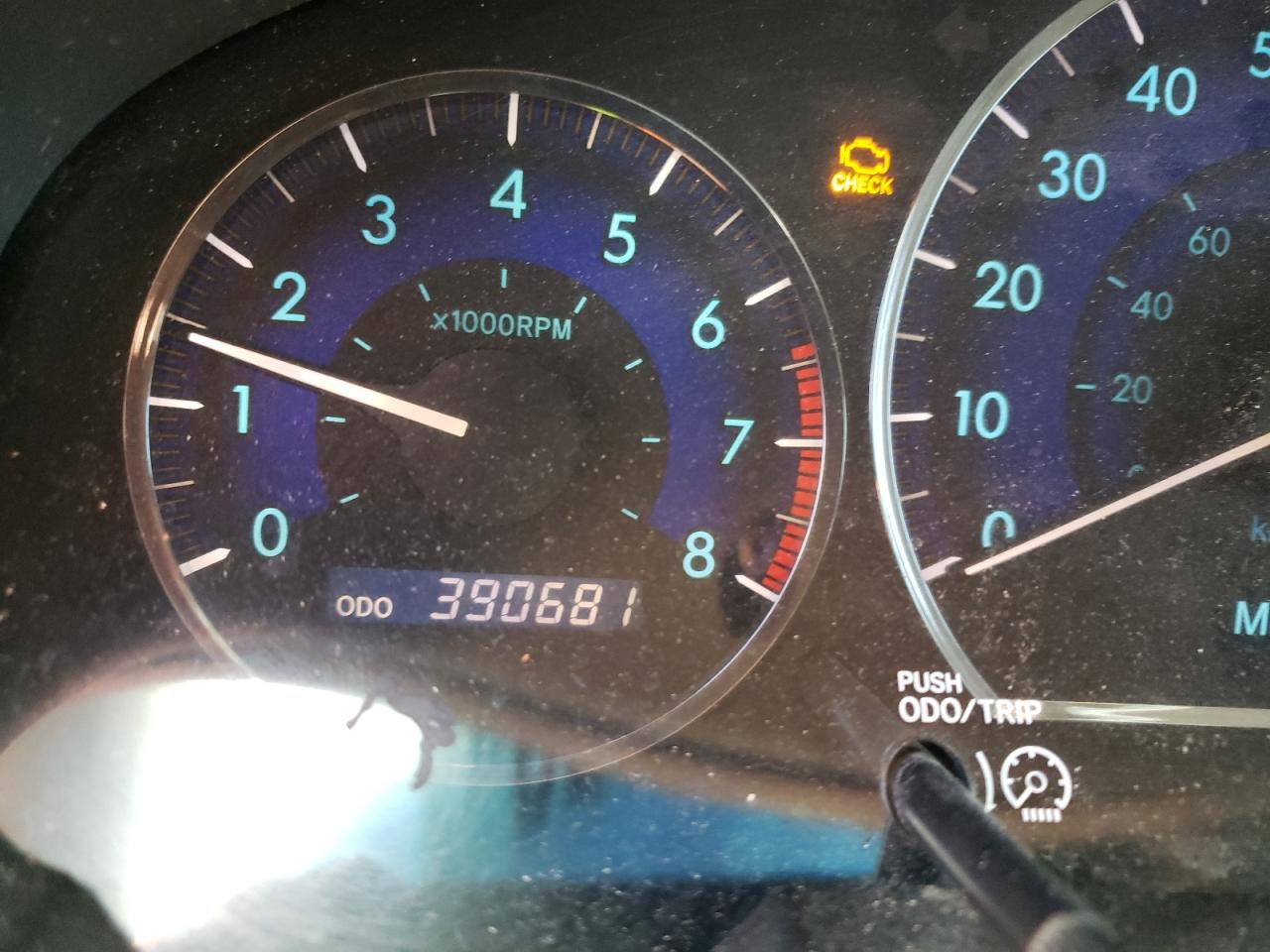 Photo 8 from auction – 2009 TOYOTA SIENNA with VIN 5TDZK23C19S270898