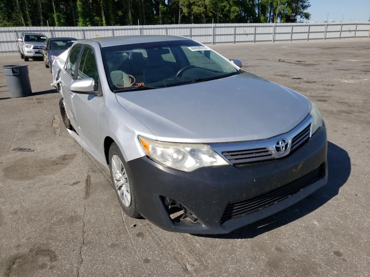 TOYOTA CAMRY BASE 2012 con VIN 4T1BF1FK7CU519934 - Foto de la subasta