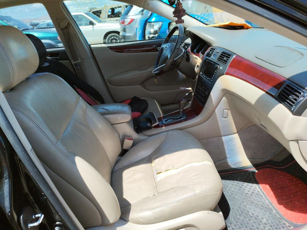 Photo 5 from auction – 2002 LEXUS ES with VIN JTHBF30G420016368
