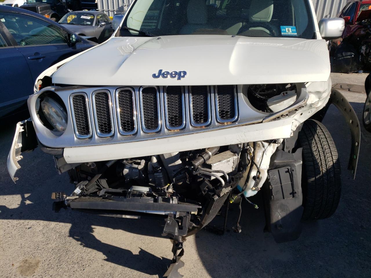 Photo 9 from auction – 2015 JEEP RENEGADE L with VIN ZACCJBDT0FPB57530