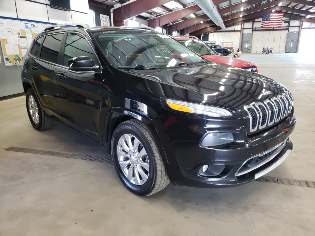 JEEP CHEROKEE O 2018 with VIN 1C4PJMJX3JD554674 - Photo from auction
