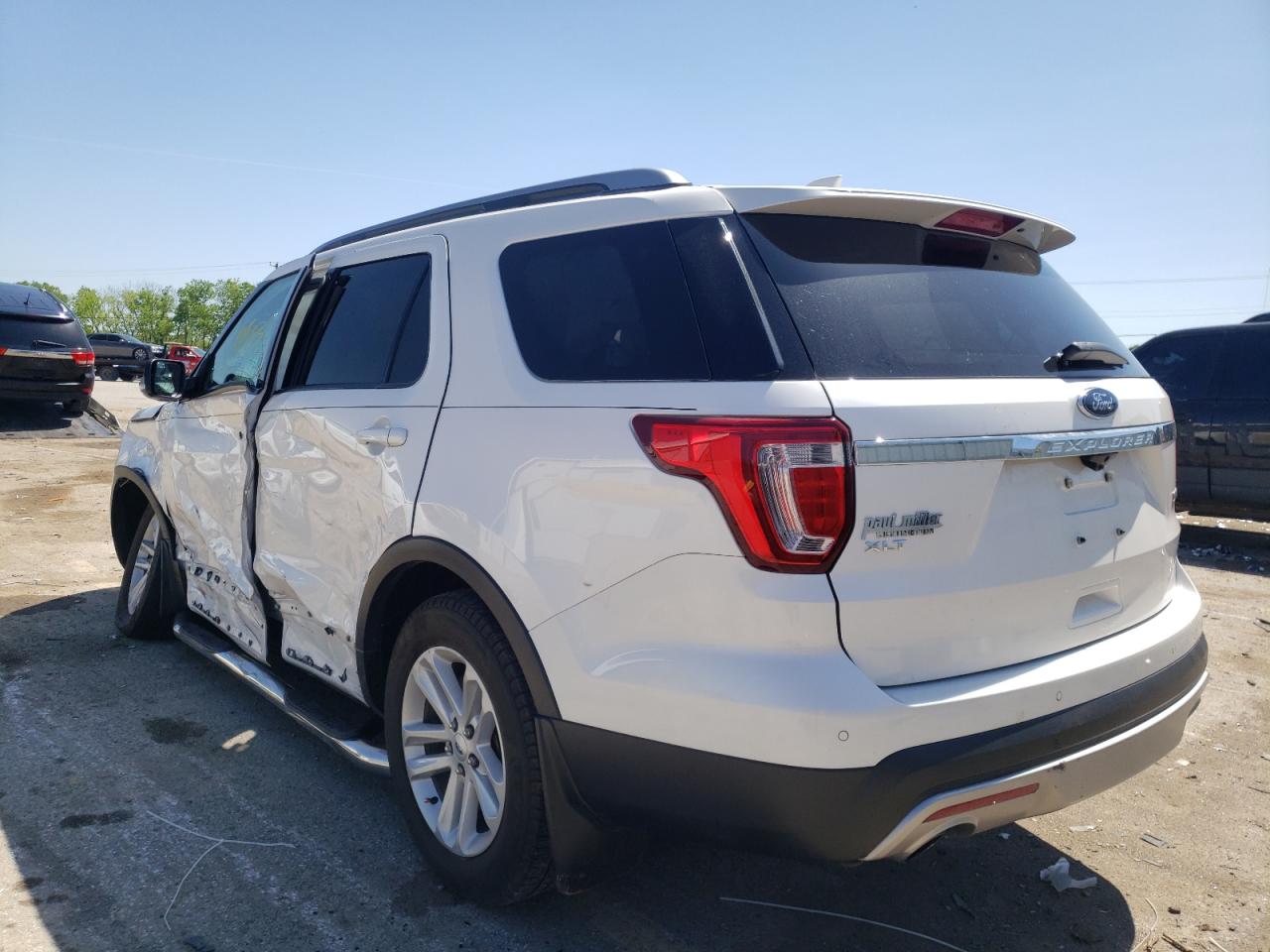 Photo 3 from auction – 2016 FORD EXPLORER X with VIN 1FM5K7DH8GGC32139