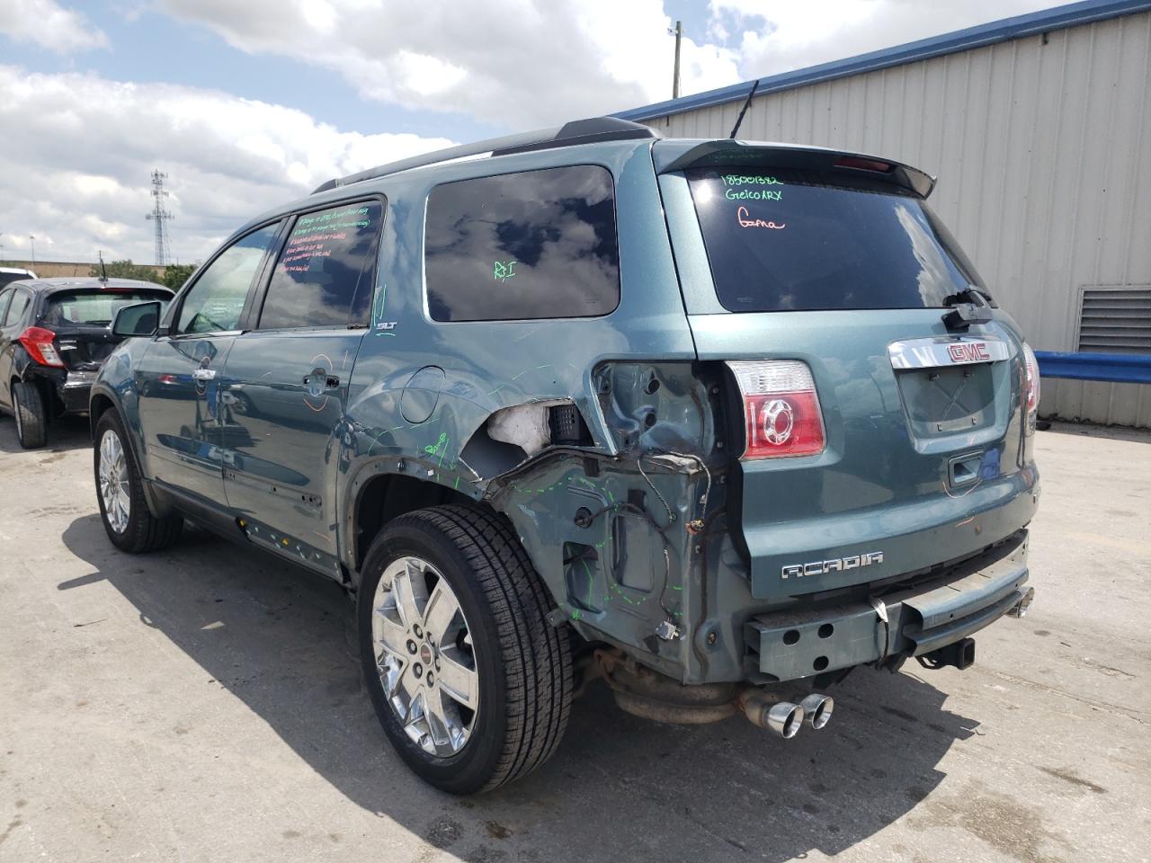 Photo 3 from auction – 2010 GMC ACADIA SLT with VIN 1GKLVNEDXAJ122064