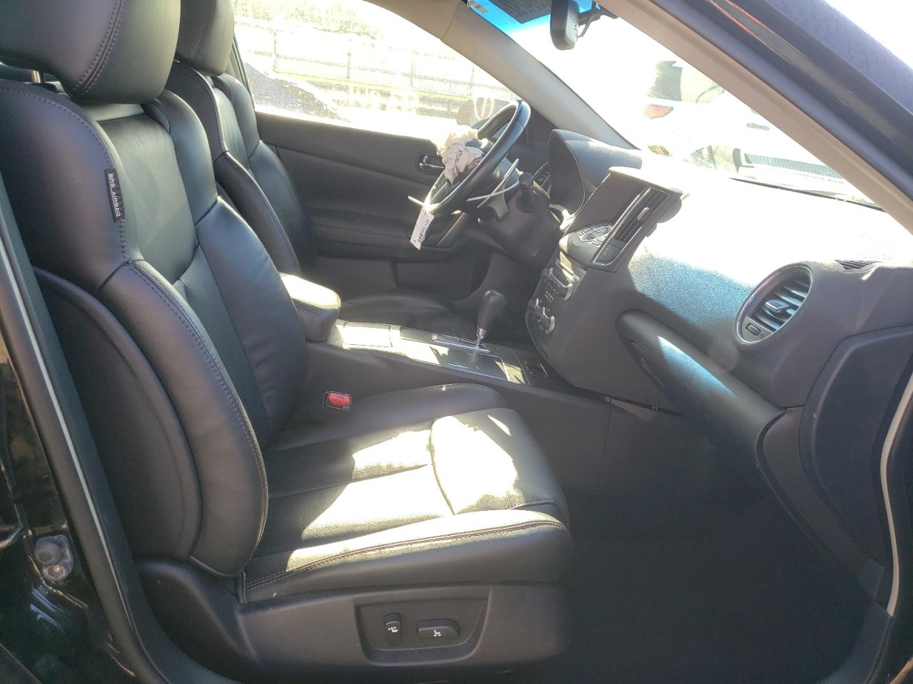 Photo 5 from auction – 2010 NISSAN MAXIMA S with VIN 1N4AA5AP1AC812276