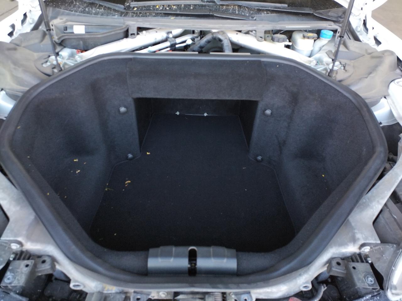 Photo 7 from auction – 2014 TESLA MODEL S with VIN 5YJSA1H13EFP38652