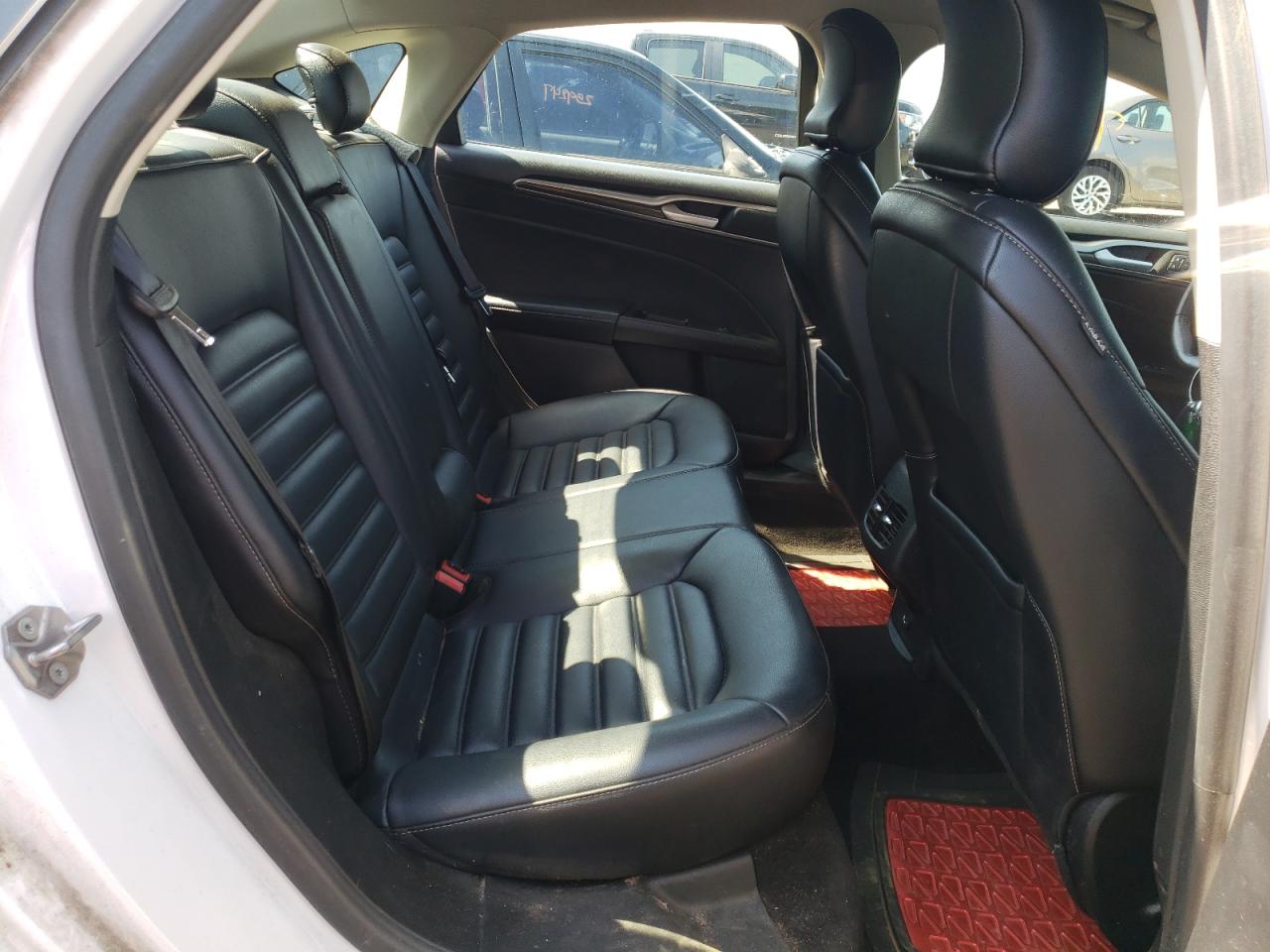 Photo 6 from auction – 2019 FORD FUSION SEL with VIN 3FA6P0CD2KR162614