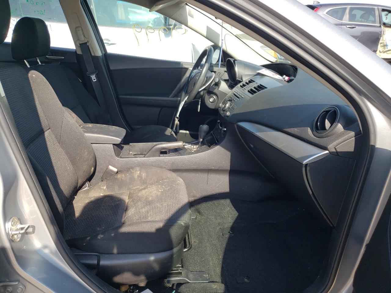 Photo 5 from auction – 2013 MAZDA 3 I with VIN JM1BL1U73D1717294