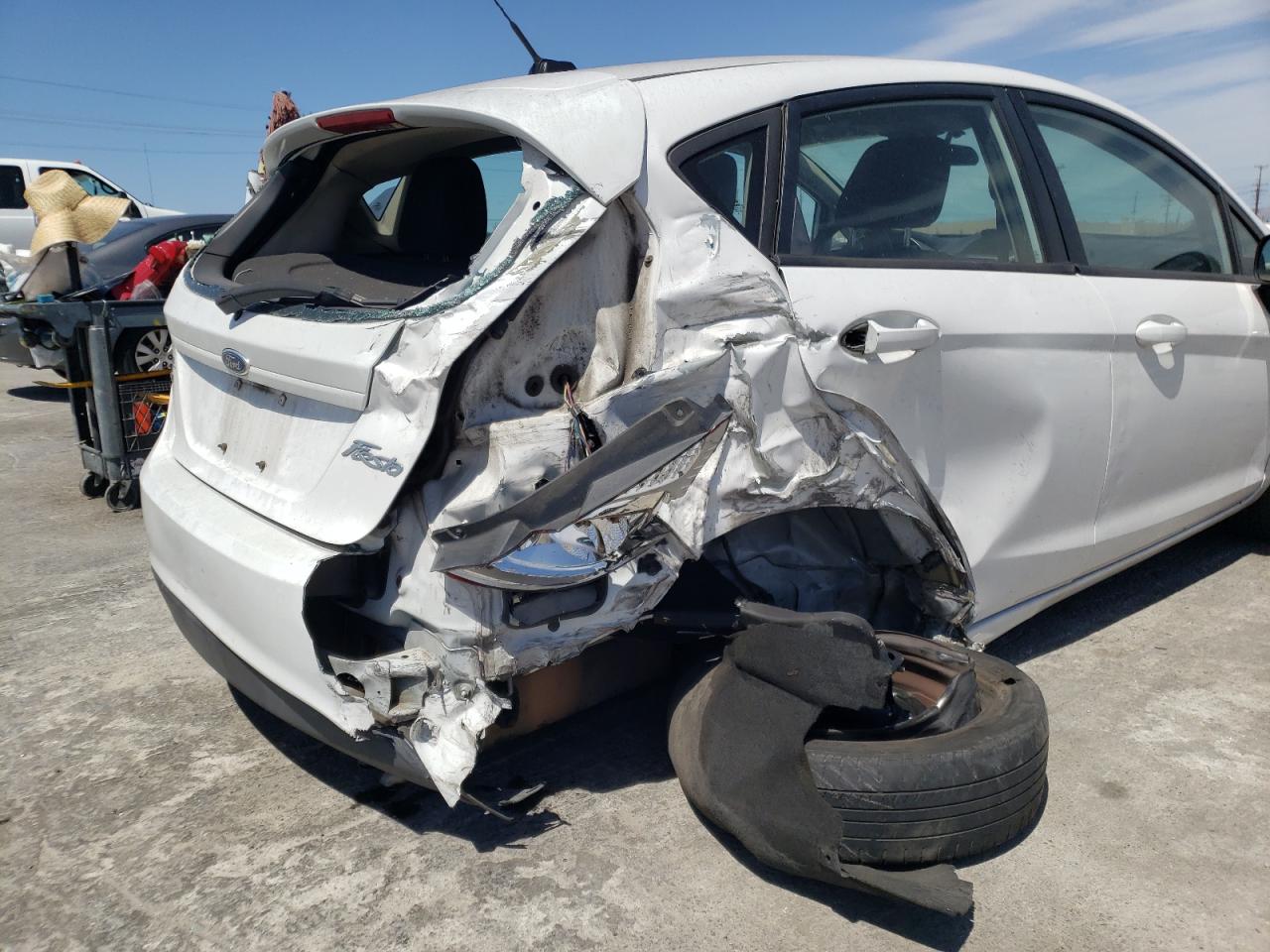 Photo 9 from auction – 2011 FORD FIESTA SE with VIN 3FADP4EJXBM167963