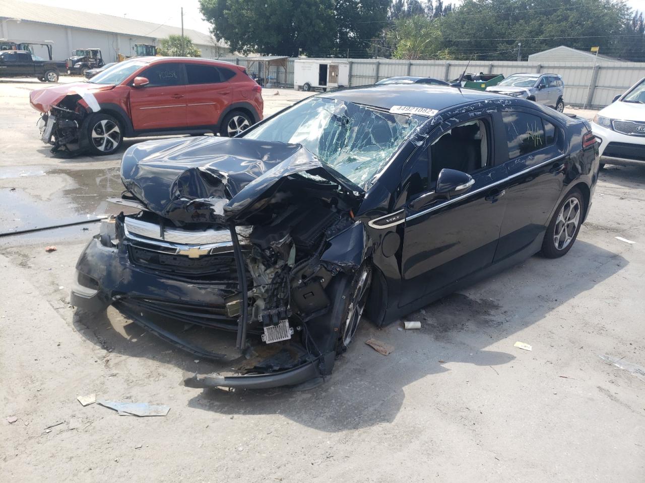 Foto 2 de la subasta – 2013 CHEVROLET VOLT con VIN 1G1RD6E4XDU146519