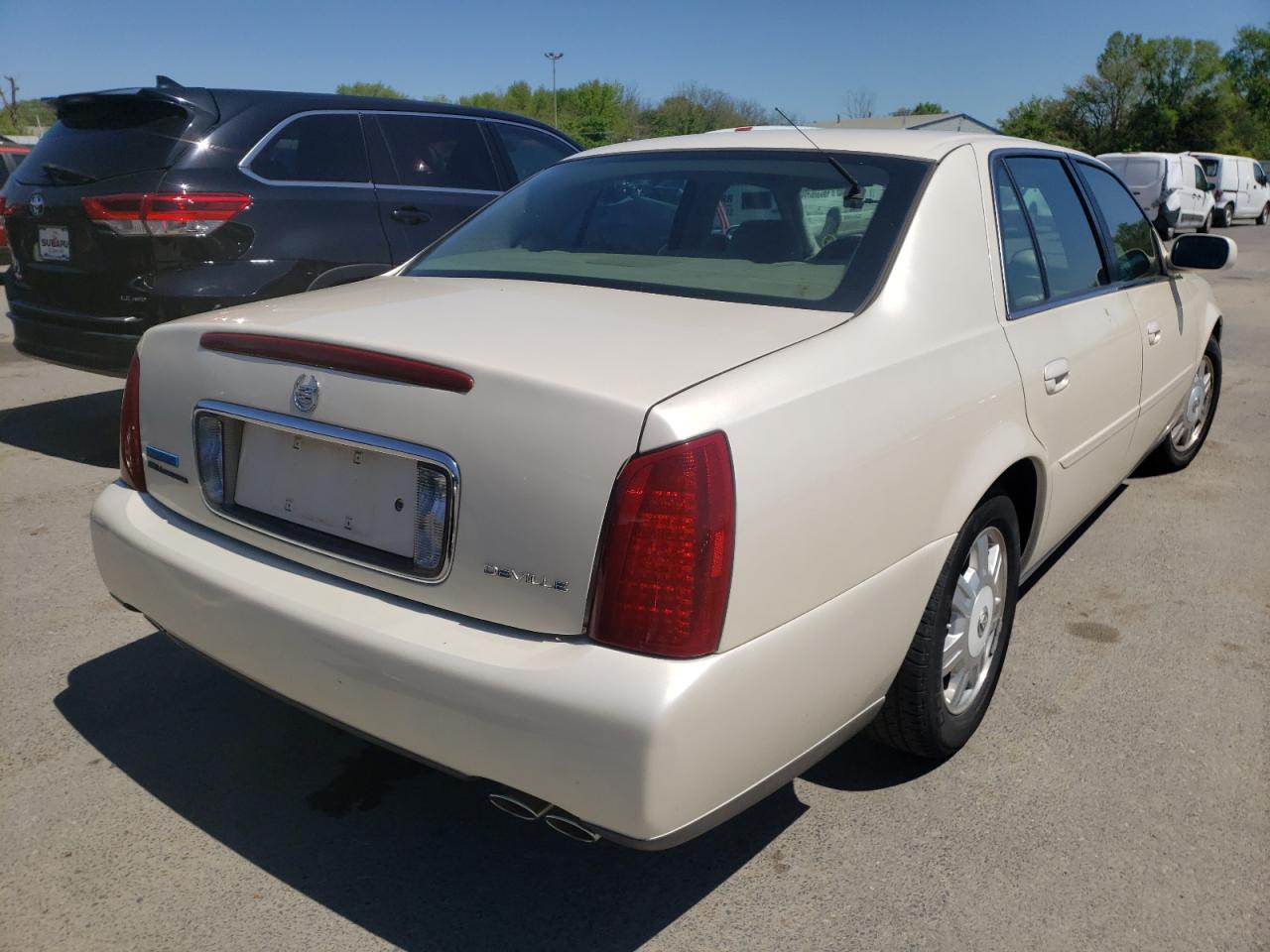Photo 4 from auction – 2003 CADILLAC DEVILLE with VIN 1G6KD54Y13U161466
