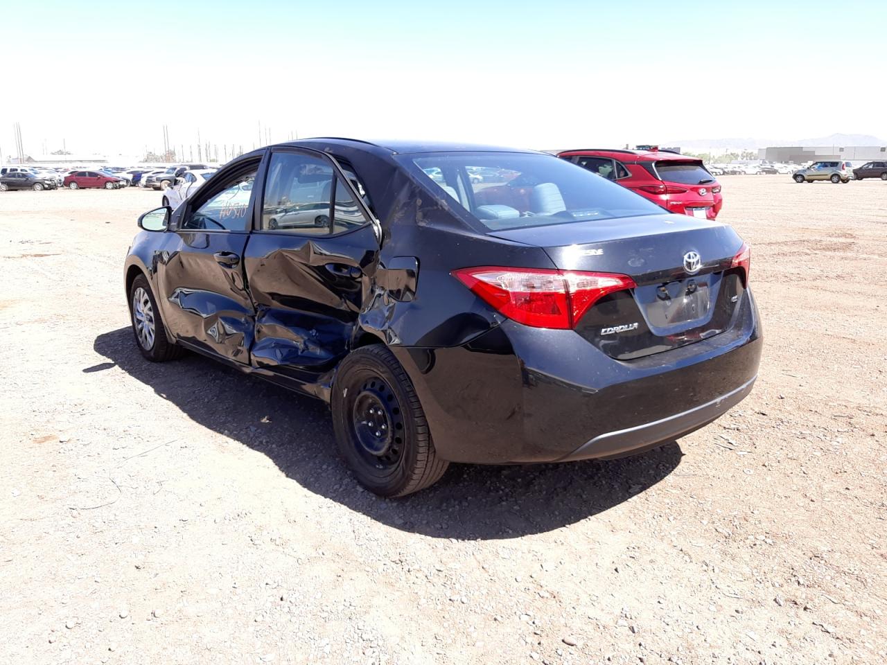 Photo 3 from auction – 2017 TOYOTA COROLLA L with VIN 5YFBURHE6HP670431