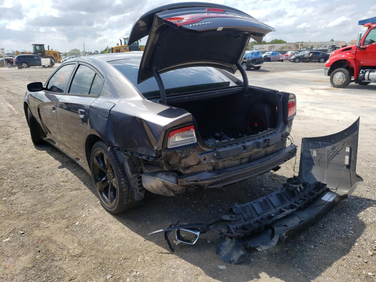 Photo 3 from auction – 2013 DODGE CHARGER SX with VIN 2C3CDXHG0DH550204
