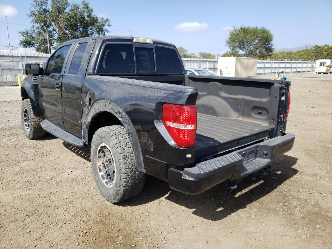Photo 3 from auction – 2010 FORD F150 SUPER with VIN 1FTEX1EV5AFA72452