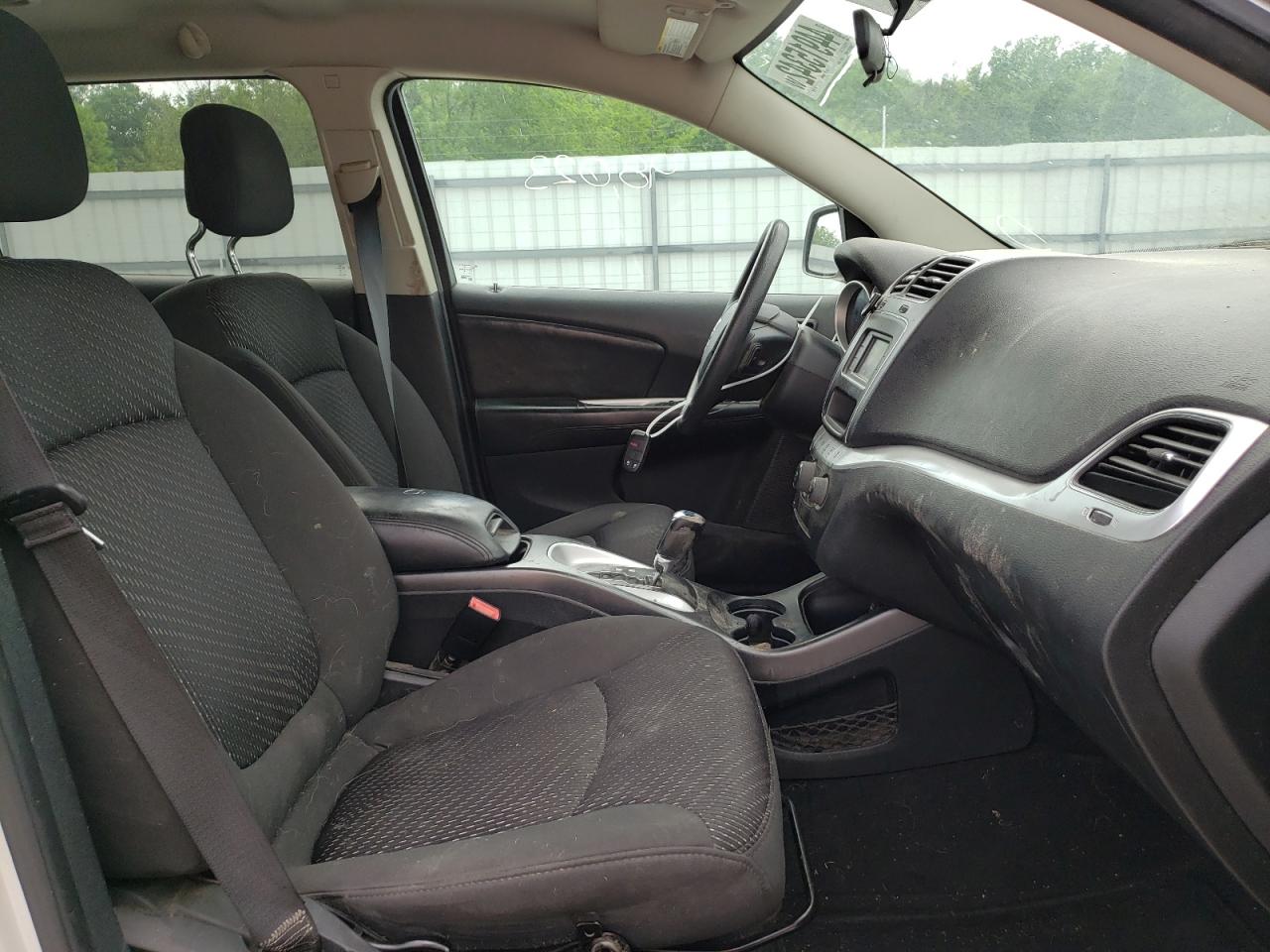 Photo 5 from auction – 2012 DODGE JOURNEY SX with VIN 3C4PDCBG4CT220439