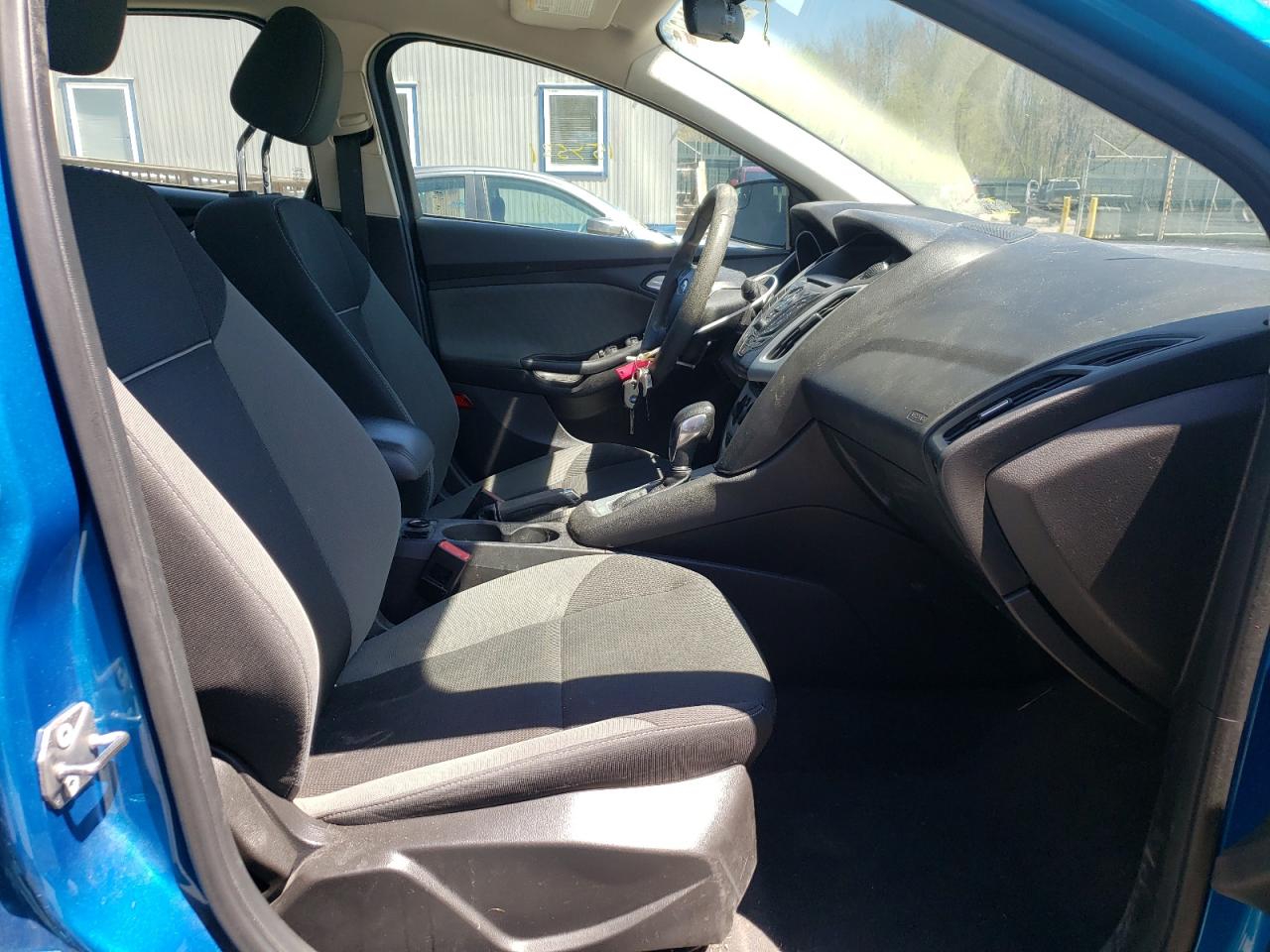 Photo 5 from auction – 2012 FORD FOCUS SE with VIN 1FAHP3F20CL160266