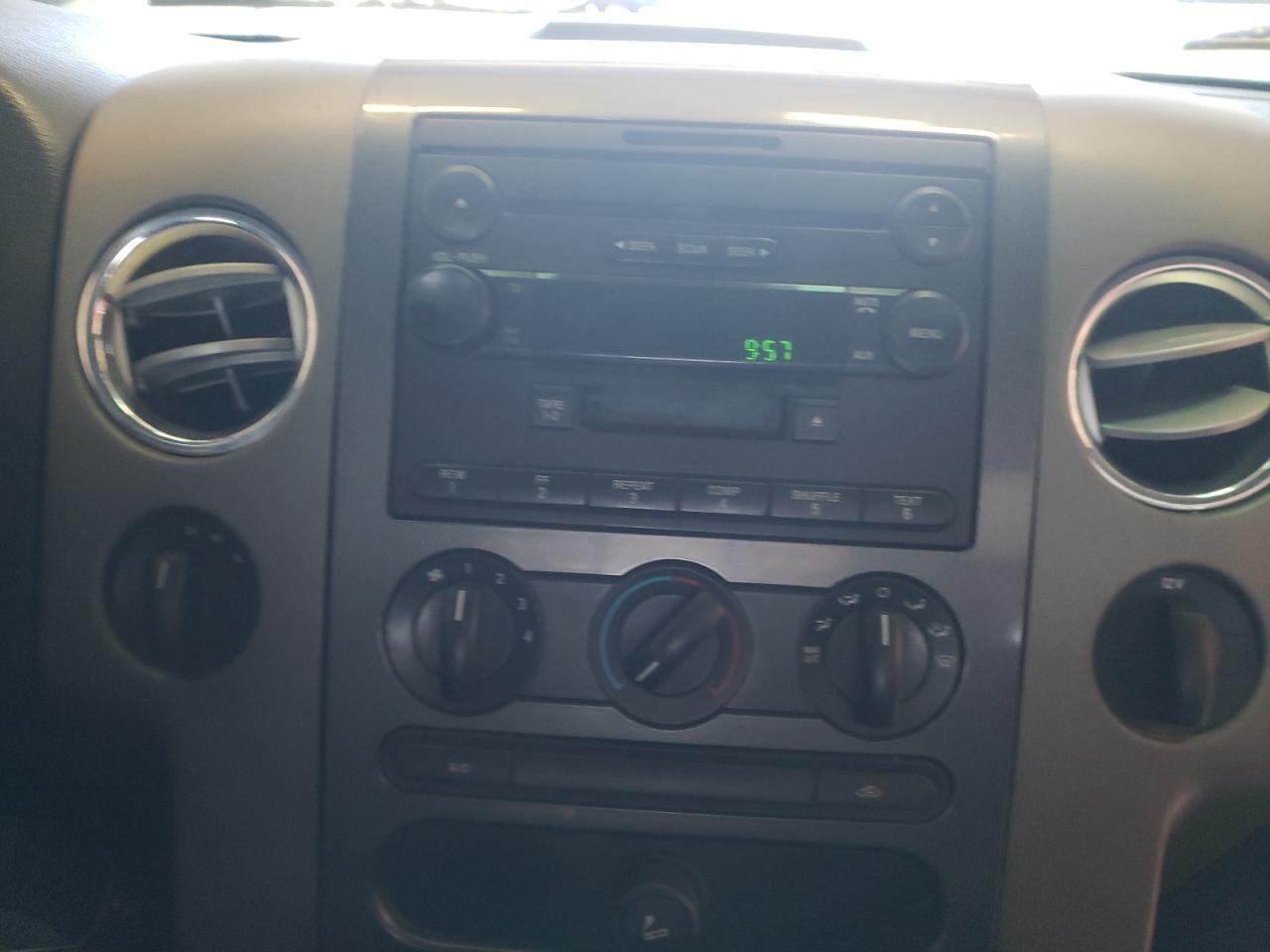Photo 9 from auction – 2006 FORD F150 SUPER with VIN 1FTPW14526FA21561