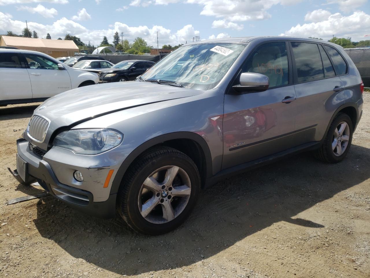 Photo 2 from auction – 2010 BMW X5 XDRIVE3 with VIN 5UXFF0C52ALT85222