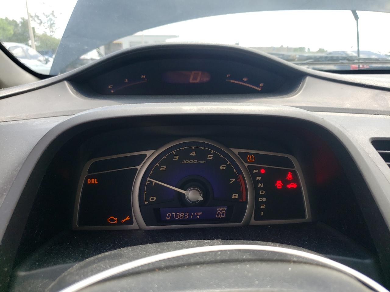 Photo 8 from auction – 2011 HONDA CIVIC with VIN 19XFA1F54BE007365