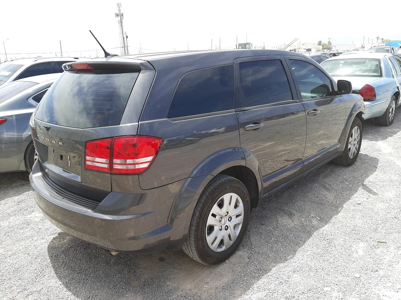 Photo 4 from auction – 2014 DODGE JOURNEY SE with VIN 3C4PDCABXET263157