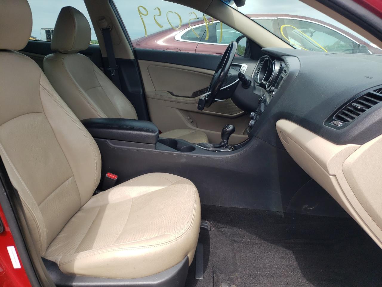 Photo 5 from auction – 2012 KIA OPTIMA EX with VIN 5XXGN4A79CG061031