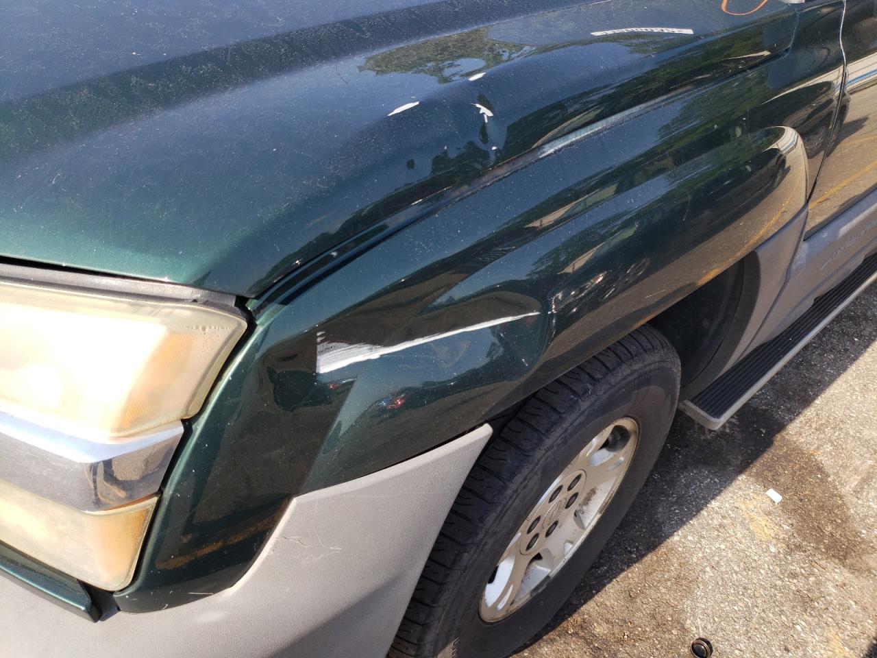 Photo 9 from auction – 2003 CHEVROLET AVALANCHE with VIN 3GNEK13T13G190295