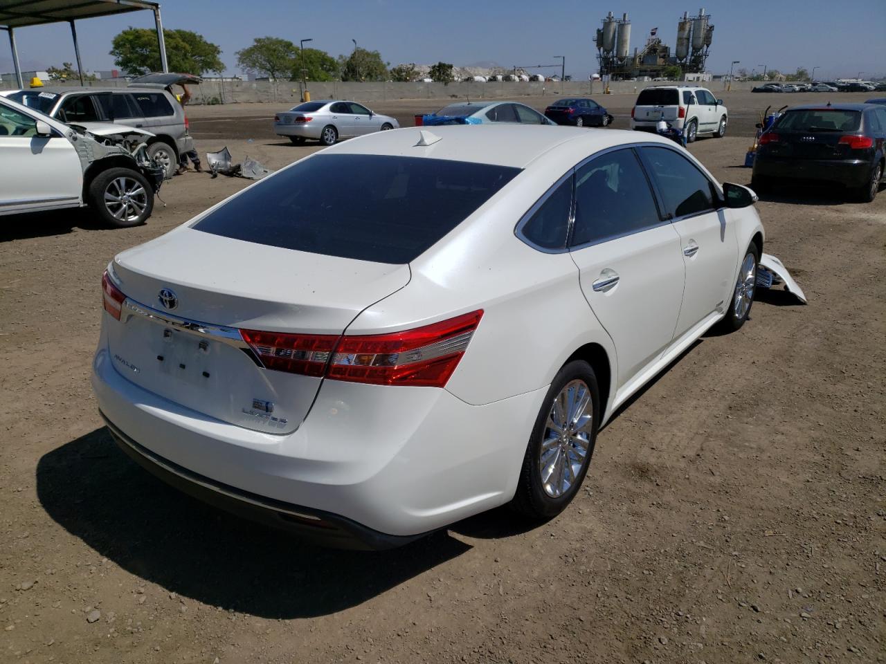 Photo 4 from auction – 2013 TOYOTA AVALON HYB with VIN 4T1BD1EB7DU003808