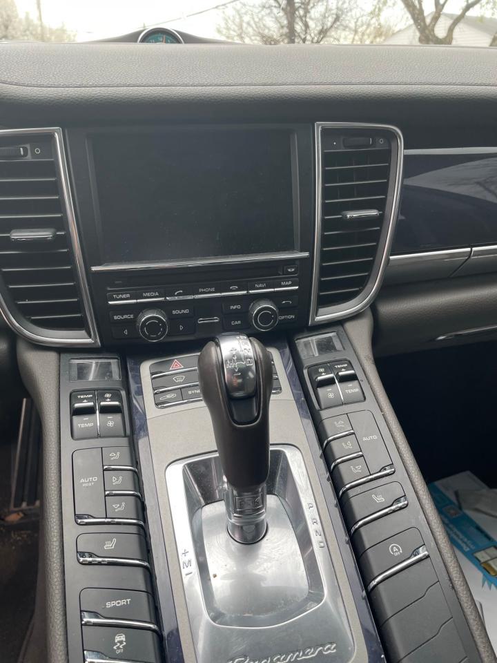 Photo 6 from auction – 2014 PORSCHE PANAMERA 2 with VIN WP0AA2A79EL009424