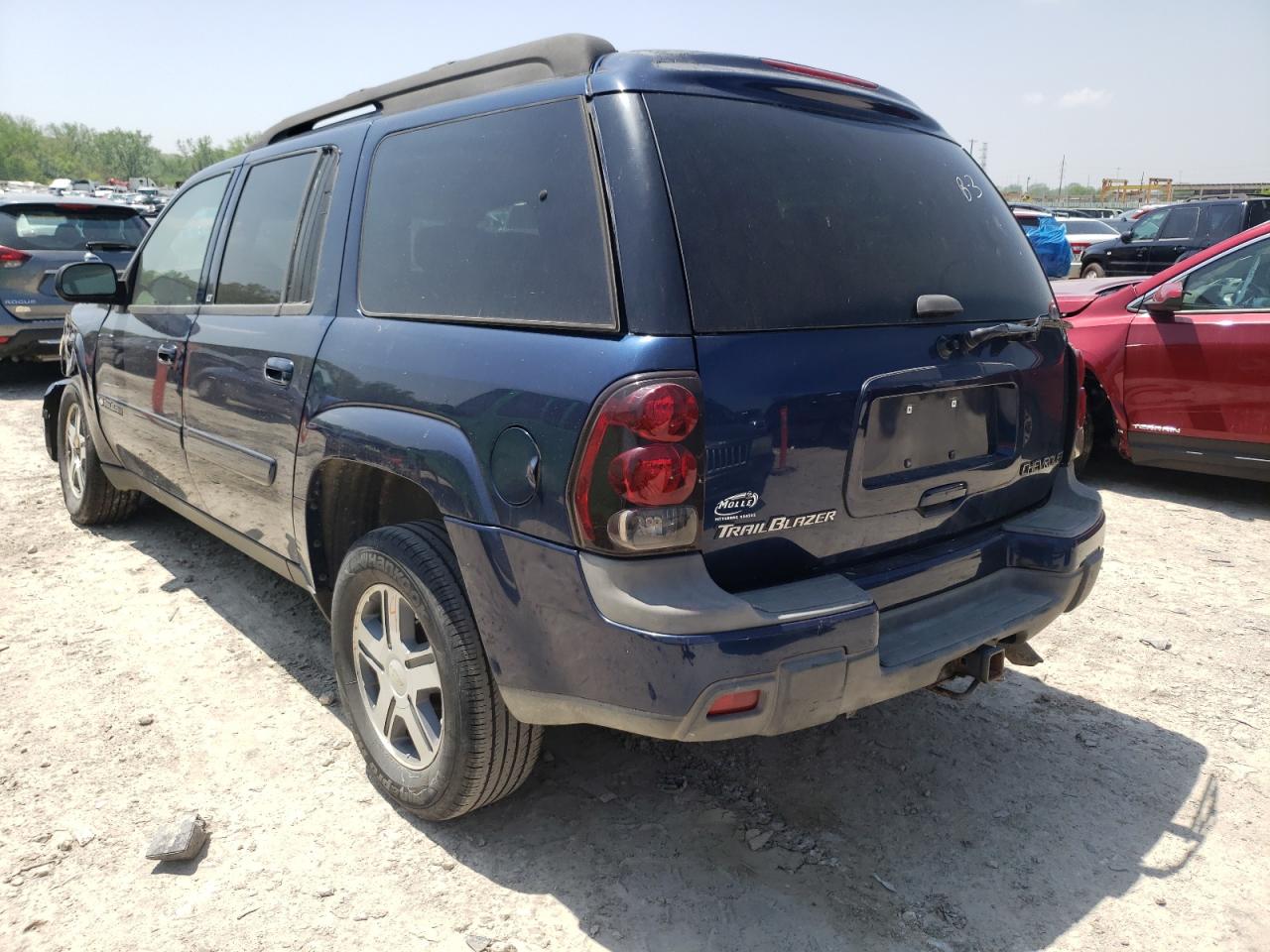 Photo 3 from auction – 2004 CHEVROLET TRAILBLAZE with VIN 1GNES16S246236870