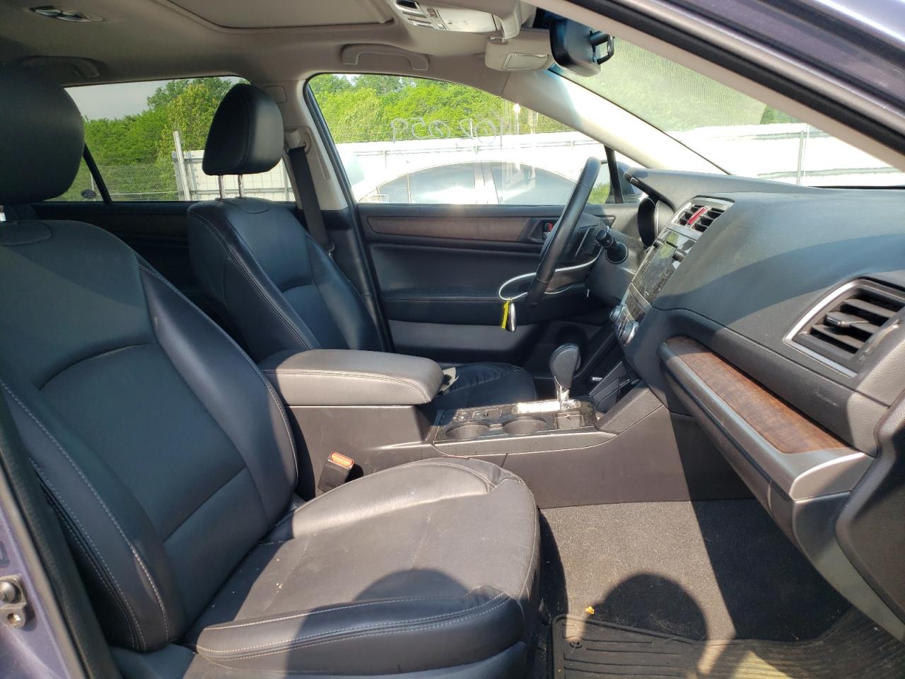 Снимка 5 от търг – 2017 SUBARU OUTBACK 2. с VIN 4S4BSAKC7H3380640