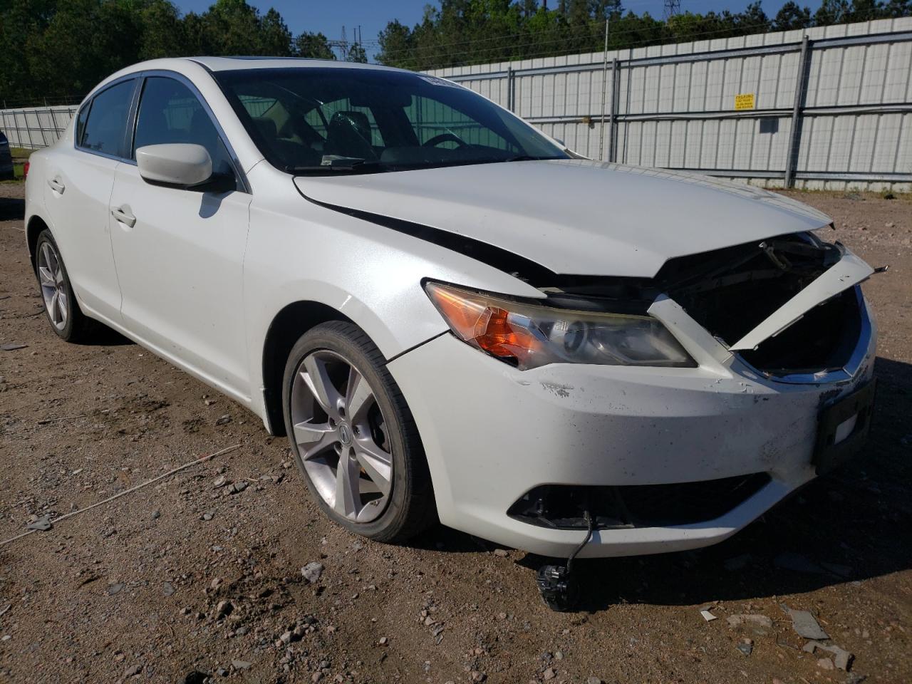 Photo 1 from auction – 2013 ACURA ILX 20 TEC with VIN 19VDE1F79DE012506