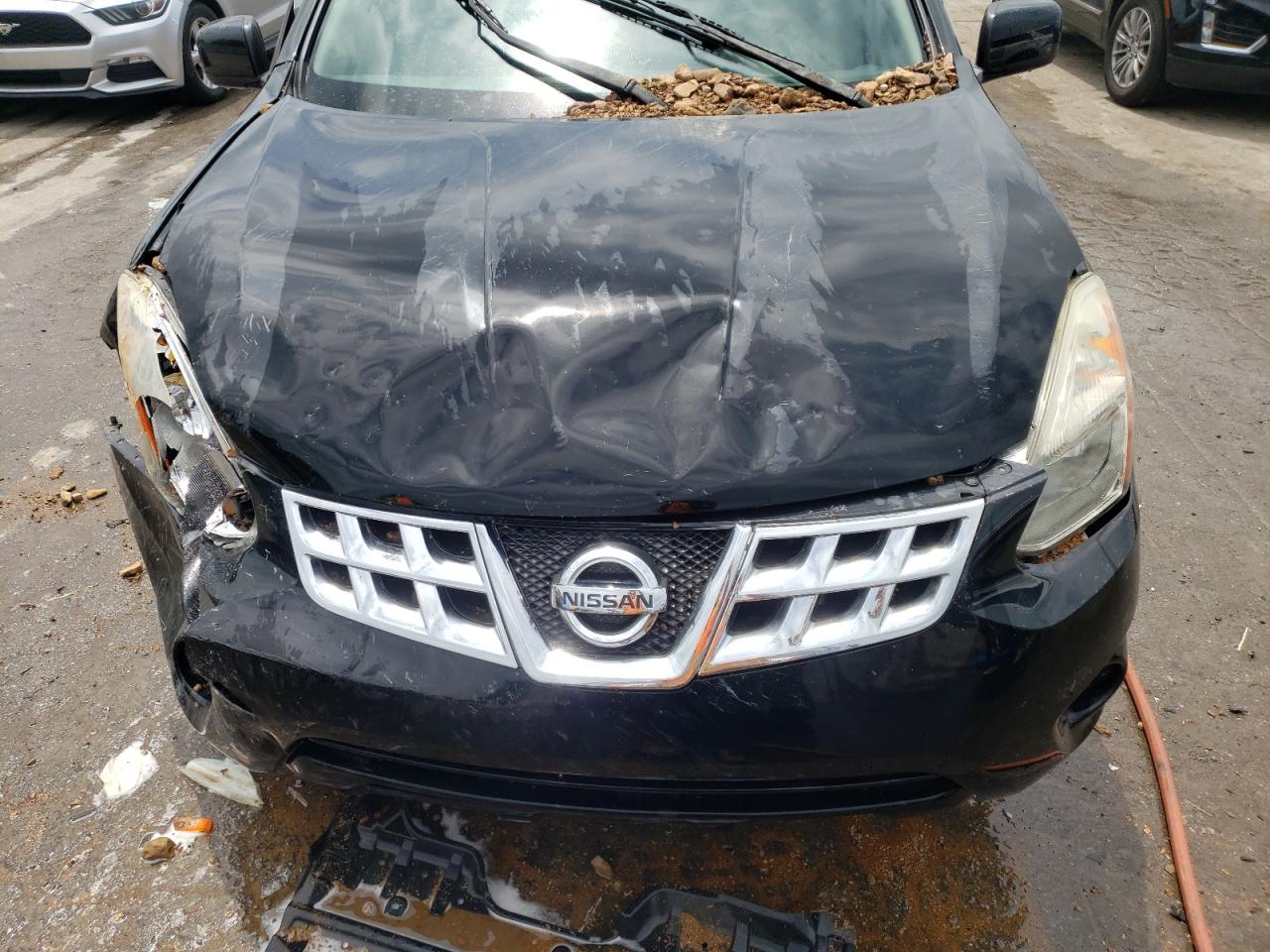 Photo 12 from auction – 2013 NISSAN ROGUE S with VIN JN8AS5MT6DW508853