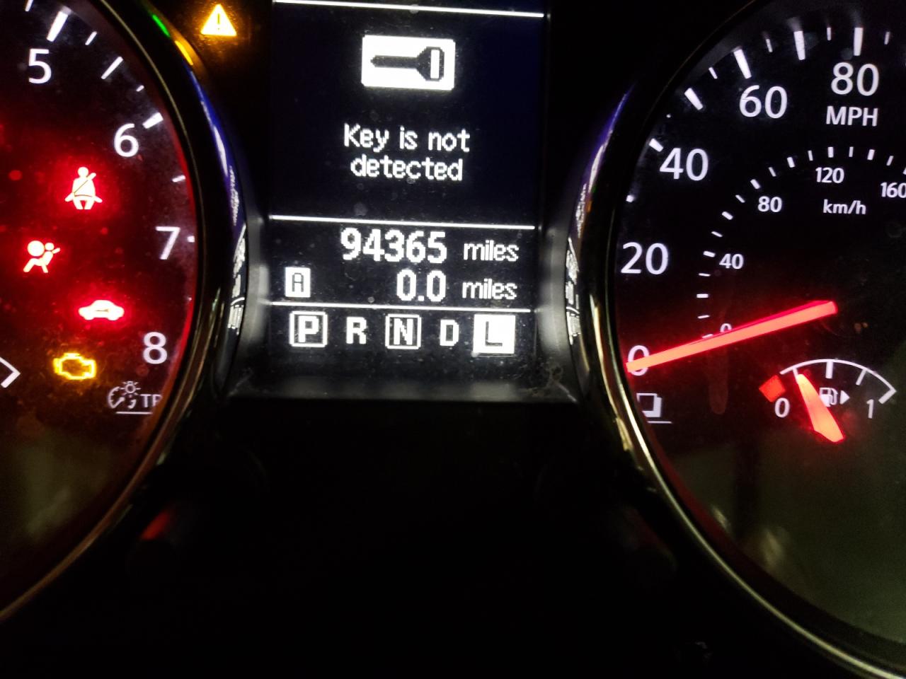 Photo 8 from auction – 2012 NISSAN ROGUE S with VIN JN8AS5MV3CW415790