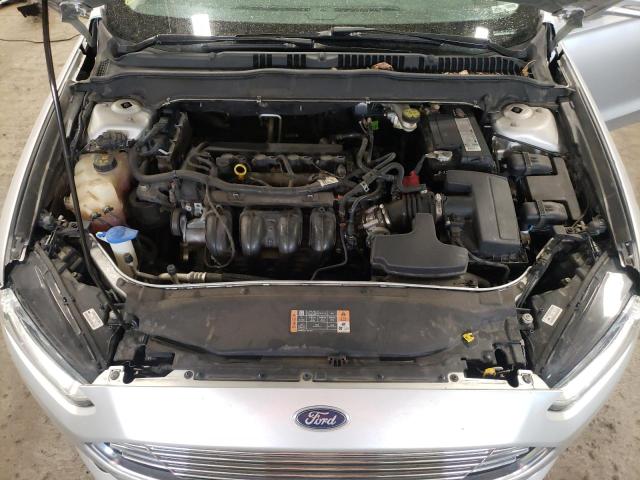 Photo 7 from auction – 2016 FORD FUSION SE with VIN 3FA6P0H73GR358958