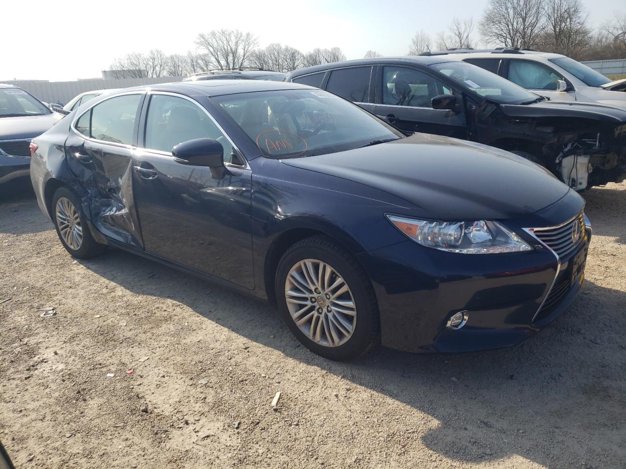 LEXUS ES 350 2014 with VIN JTHBK1GG6E2090759 - Photo from auction