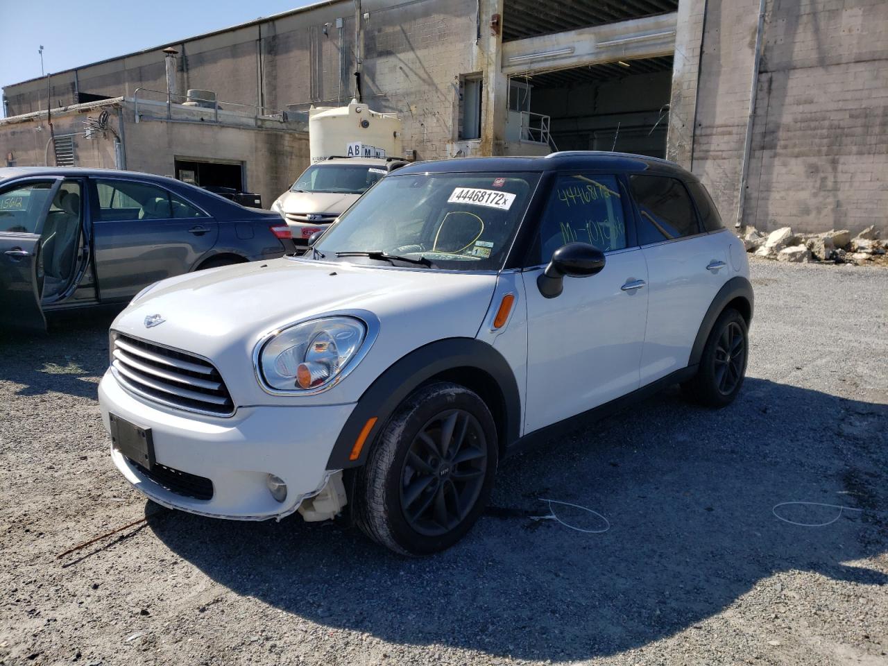 Photo 2 from auction – 2014 MINI COOPER COU with VIN WMWZB3C58EWM32105