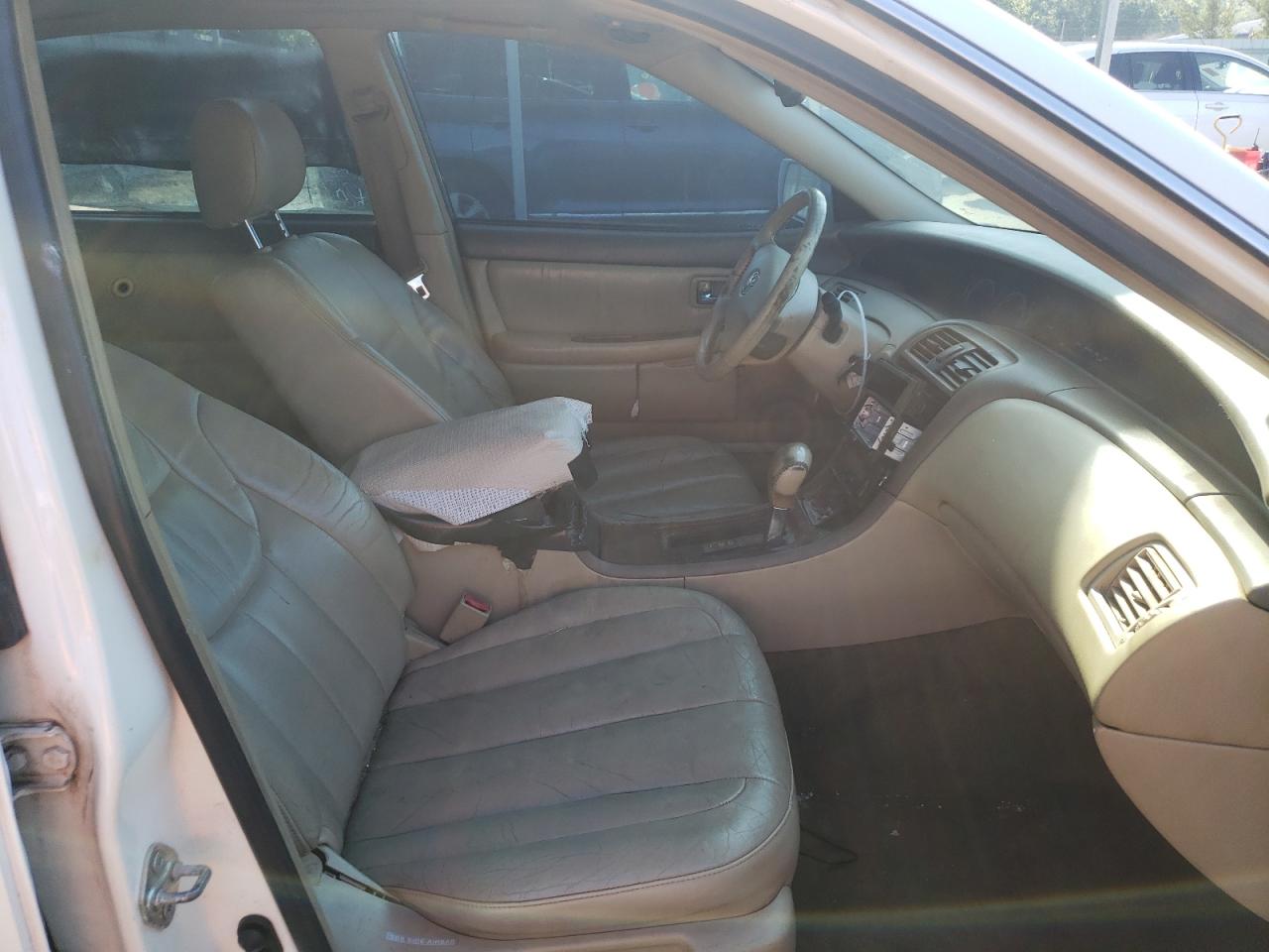 Photo 5 from auction – 2002 TOYOTA AVALON XL with VIN 4T1BF28B82U223046