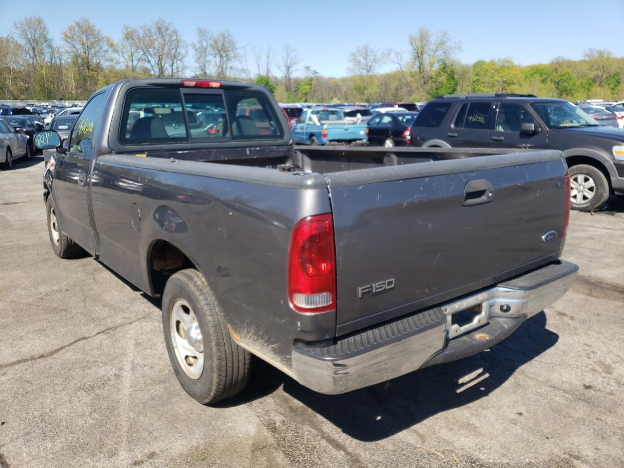 Photo 3 from auction – 2002 FORD F150 with VIN 2FTRF17262CA01247