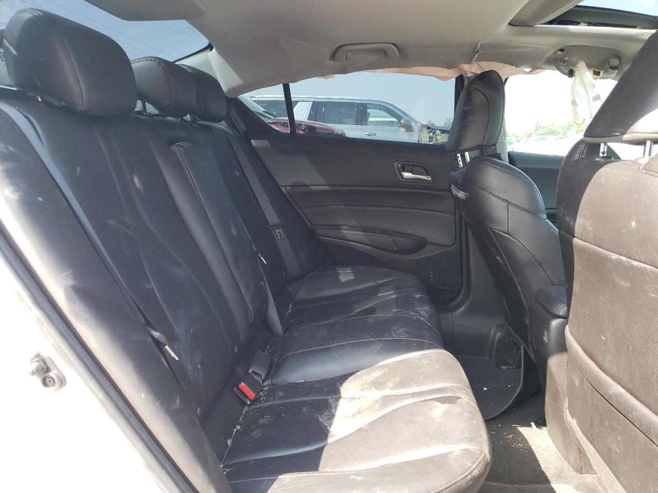 Photo 6 from auction – 2019 ACURA ILX with VIN 19UDE2F34KA004146