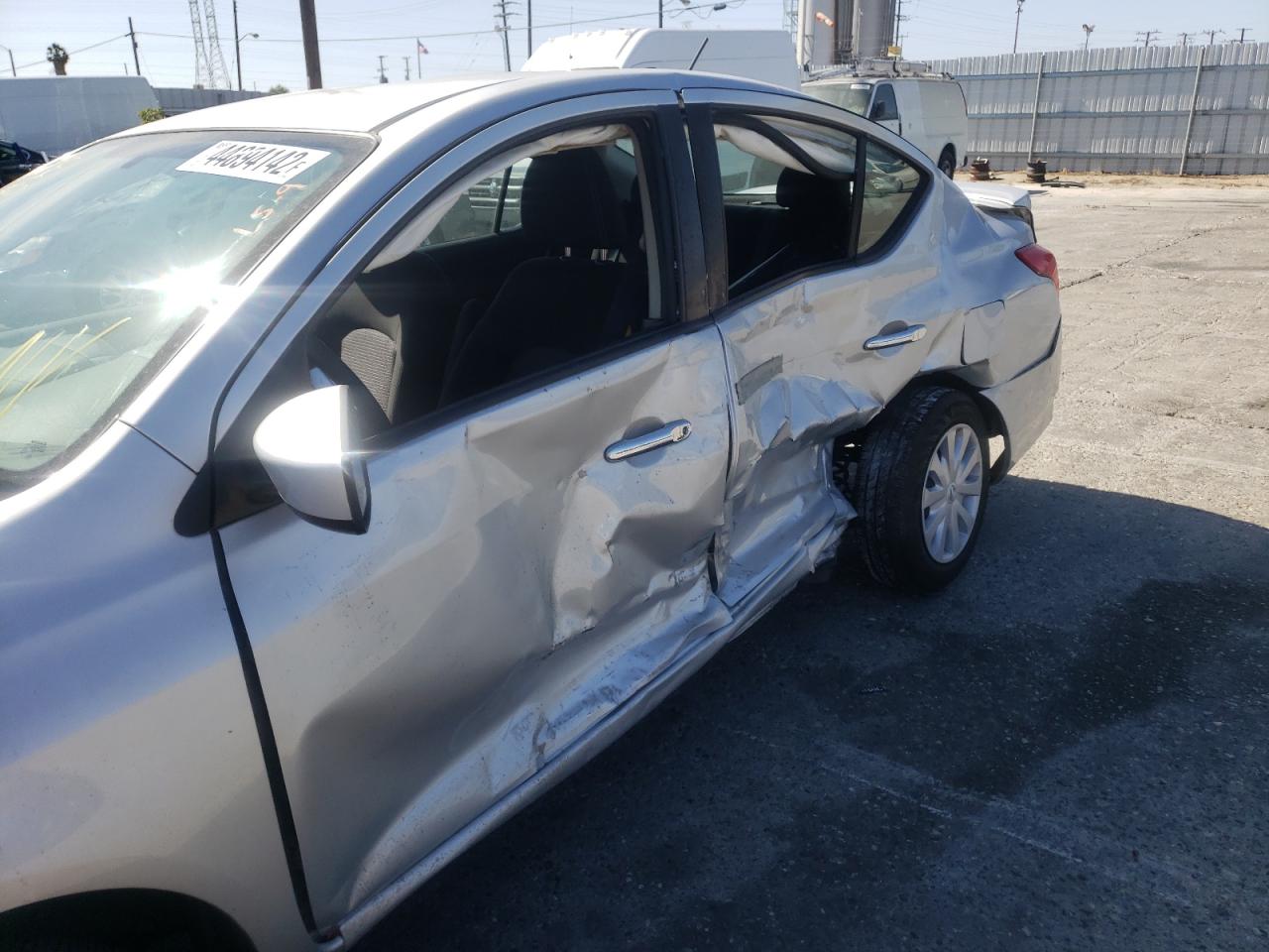 Photo 9 from auction – 2017 NISSAN VERSA S with VIN 3N1CN7AP1HK459581