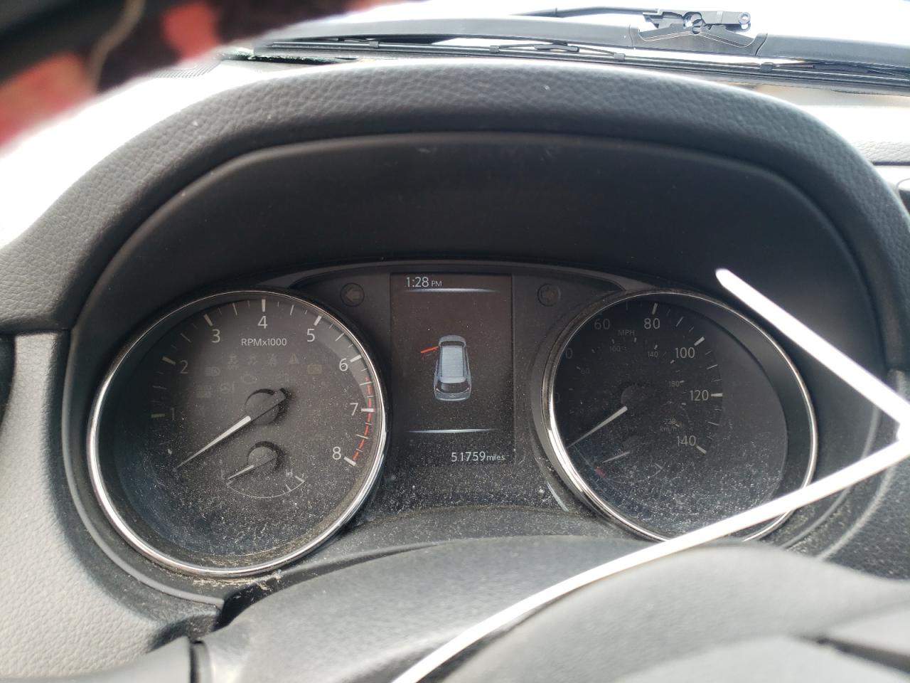 Photo 8 from auction – 2017 NISSAN ROGUE S with VIN KNMAT2MV2HP550431