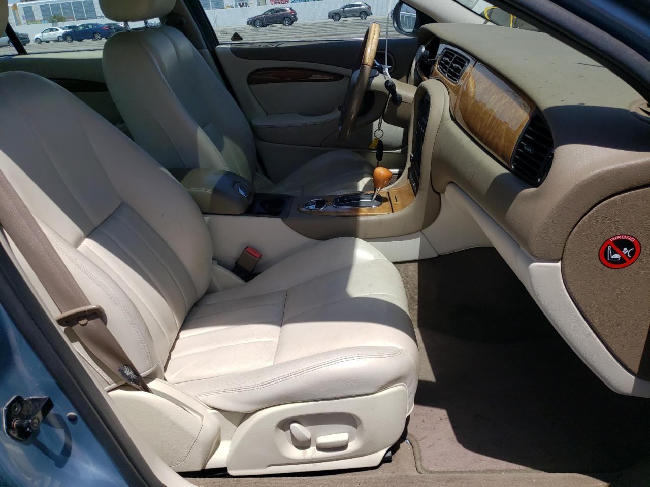 Photo 5 from auction – 2003 JAGUAR S-TYPE with VIN SAJEA01T13FM75218