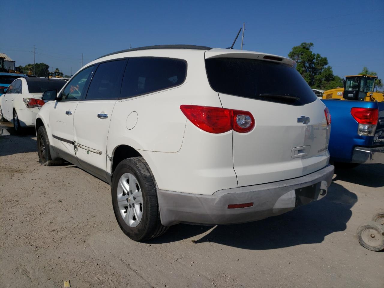 Photo 16 from auction – 2012 CHEVROLET TRAVERSE L with VIN 1GNKRFED9CJ227352