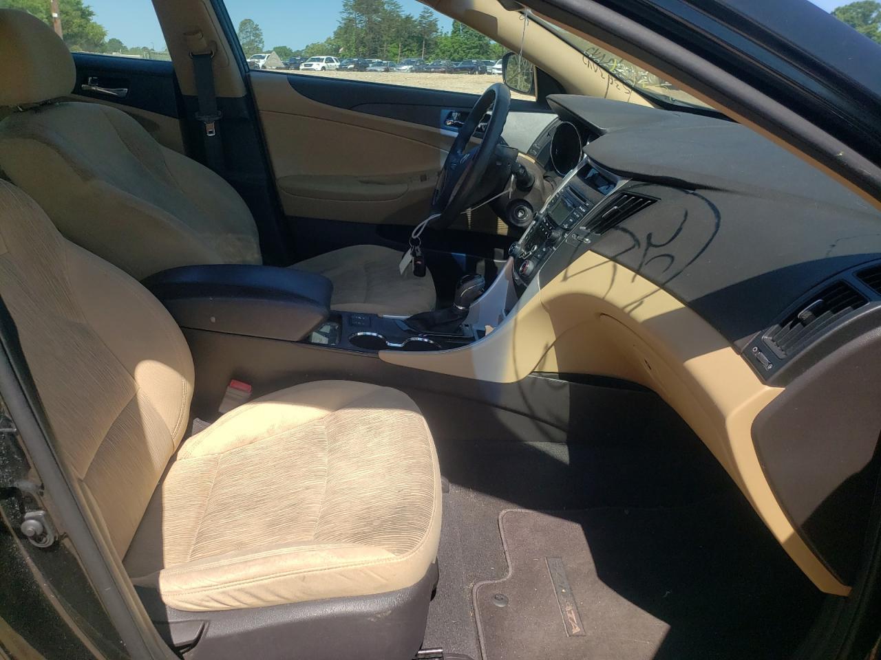 Photo 5 from auction – 2013 HYUNDAI SONATA GLS with VIN 5NPEB4AC3DH588520